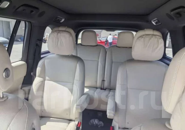 Li L9. �������, 4wd, 1.5 (154��.�.), ������, 2 400����. ��, �/�. ��� ����� �� ������������ ����