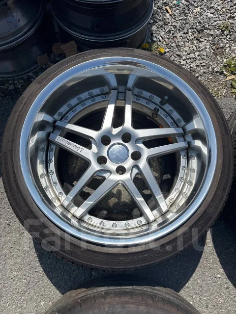 Lowenhart. 10.5/11.0x19", 5x114.3, ET-25/-30, �� 72���. ����