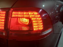 ������ ������ VW Touareg 2 NF (2010 - 2014) 7P6945208 ����