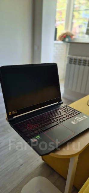 Acer Nitro 5. 15.6", 3����, ��� 32 ��, ���� 500���, WiFi: 1, Bluetooth: 1, ����������� �� 8��. ����