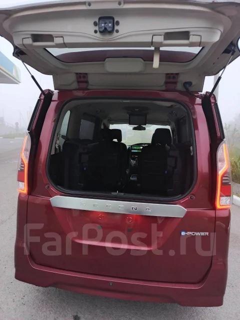 Nissan Serena. �������, ��������, 1.2, ������, 149 000����. ��, �/� ����