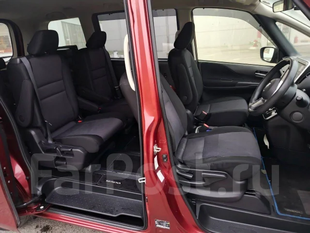 Nissan Serena. �������, ��������, 1.2, ������, 149 000����. ��, �/� ����