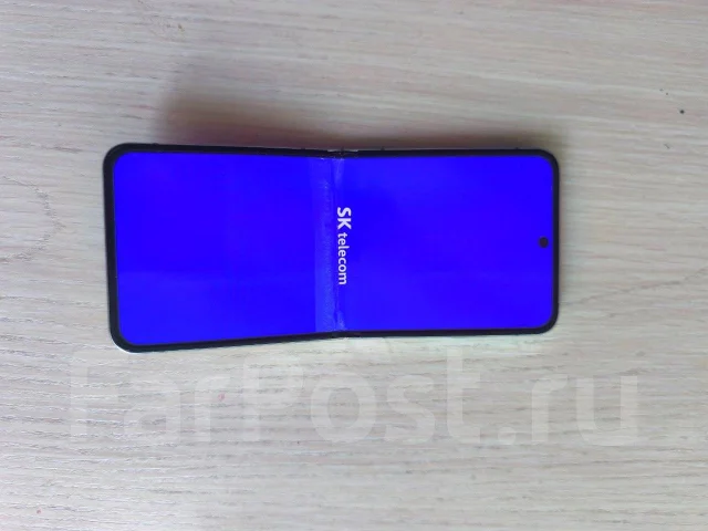 Samsung Galaxy Z Flip5. �/�, 256 ��, ���������, 3G, 4G LTE, 5G, ����������, NFC ����