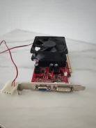 GeForce GT 220 ����