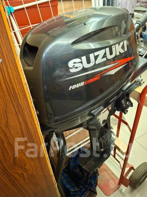 Suzuki. 20��.�., 4-�������, ����������, ���� L (508 ��), 2015 ��� ����