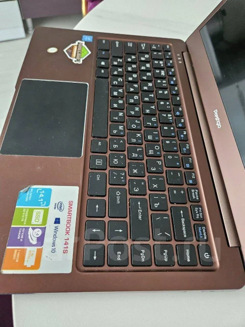 Prestigio SmartBook 141S. 14.1", ��� 3072 ��, ���� 120���, WiFi: 1, Bluetooth: 1 ����