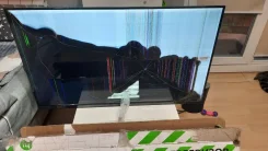 Hisense. LCD (��) ����