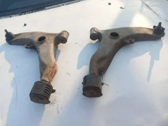 ����� �������� MB912077 ����
