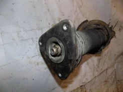 ����� ��������� ������������ FORD Focus II 2005-2008 1377471 ����