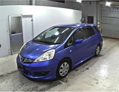 Honda Fit Shuttle. �������, 4wd, 1.5 (120��.�.), ������, 16 460����. ��, �/�. ��� ����� �� ������������ ����