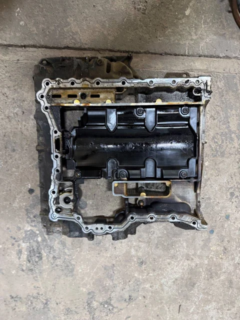 ���������� Audi 06E103601AP ����