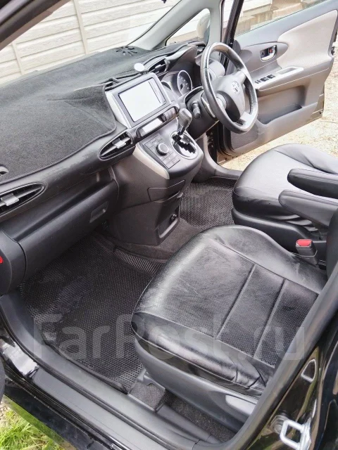 Toyota Wish. ��������, ��������, 1.8 (105��.�.), ������, 68 200����. �� ����