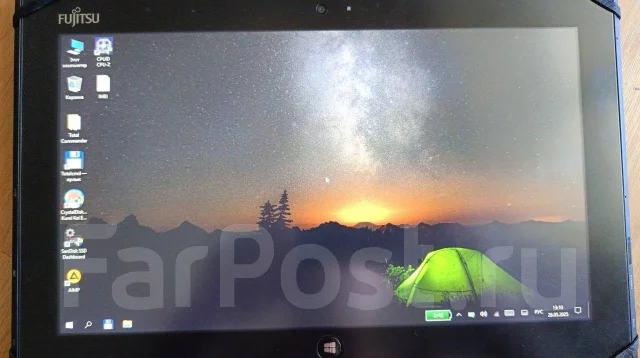 Fujitsu. 11.6", 2,8����, ��� 4 ��, ���� 64���, WiFi: 1, Bluetooth: 1, ����������� �� 5��. ����