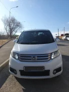 Honda Freed Spike. �������, 4wd, 1.5 (118��.�.), ������, 182 000����. �� ����