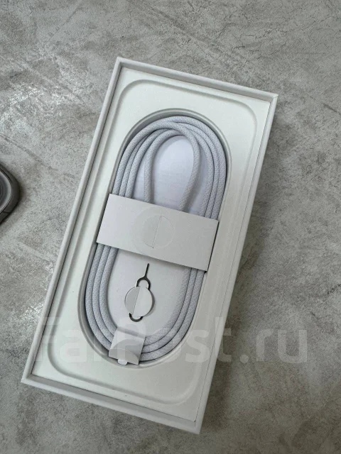 Apple iPhone 16 Pro. �/�, 256 ��, �����, 5G, ����������, NFC ����