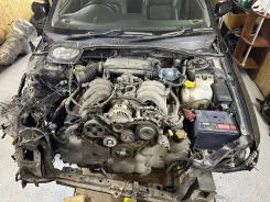 Subaru Legacy B4. EZ30D ����