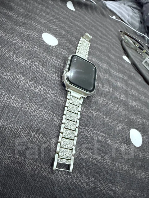 Apple Watch Series 8 ����
