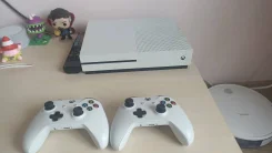 Microsoft Xbox One S ����