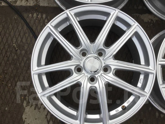 Bridgestone. 7.0x17", 5x114.3, ET45, �� 60,1���. ����
