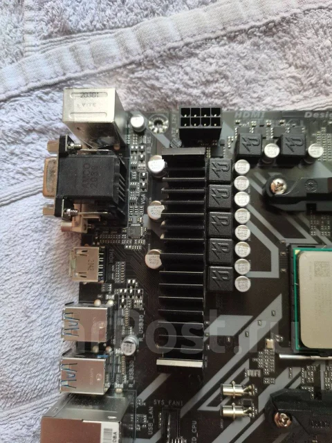AMD Ryzen 5 1600 ����