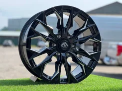 Fuel Off-Road. 9.0x20", 6x139.7, ET40, �� 95,1���. ����