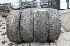 Bridgestone Blizzak Spike-01