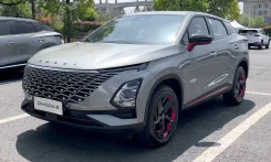 Omoda C5 ����
