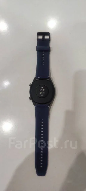 Huawei Watch GT. GPS, IP67, IP68 ����