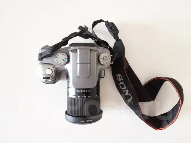 Sony Alpha DSLR-A100 ����