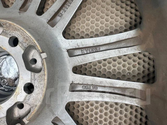 AME Circlar. 7.0x17", 5x100, ET50 ����