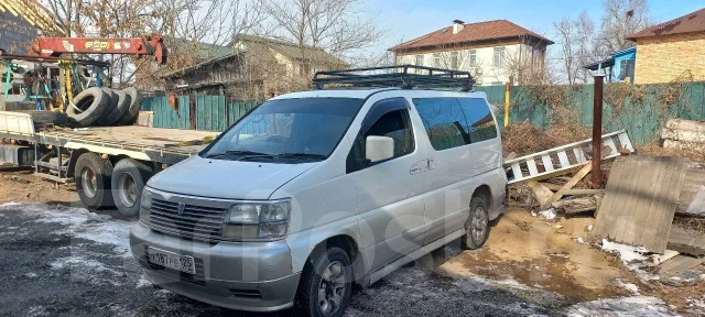 Nissan Elgrand. �������, 4wd, ������ ����