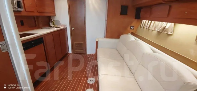 Rinker. 2007 ���, ����� 12��., ��������� ������������, 850��.�., ������ ����