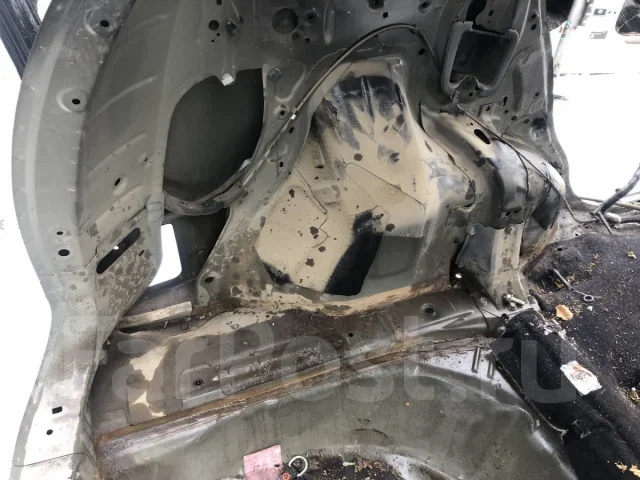 ����� ������ ������ Honda CR-V RE ������� 04646SWWG00ZZ ����