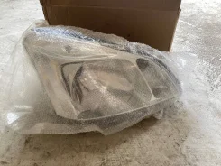 ���� Toyota Premio 811102B870 AZT240 1AZ-FSE 811102B870 ����