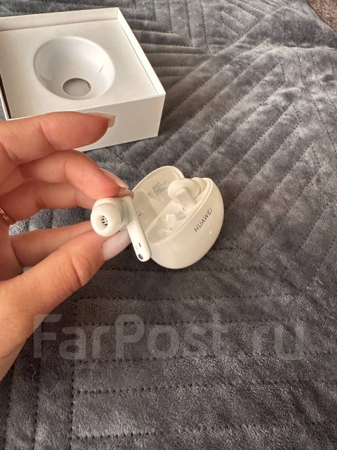 Huawei FreeBuds 5i ����