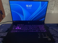 Asus TUF Gaming A17. 3,3����, ��� 16 ��, ���� 1 000���, WiFi: 1, Bluetooth: 1, ����������� �� 4��. ����