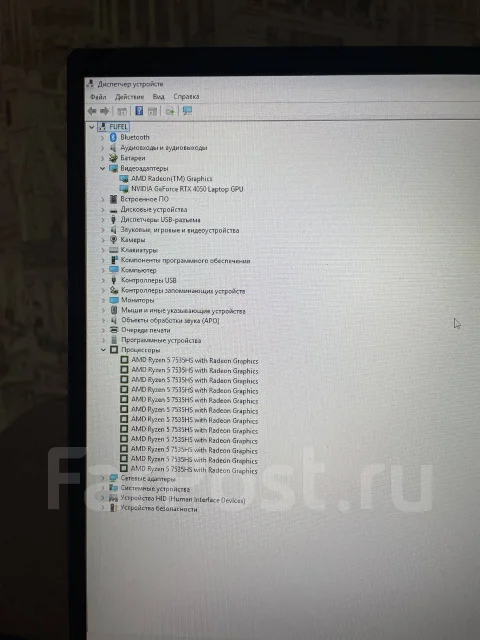 Asus TUF Gaming A17. 3,3����, ��� 16 ��, ���� 1 000���, WiFi: 1, Bluetooth: 1, ����������� �� 4��. ����