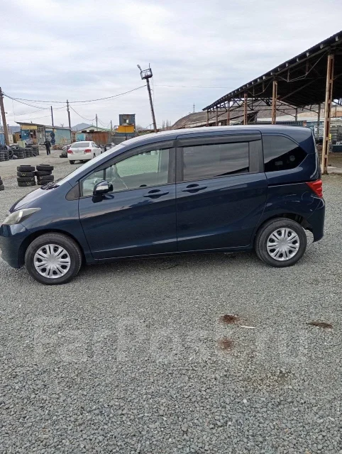 Honda Freed. ��������, ��������, 1.5 (118��.�.), ������, 128 000����. �� ����