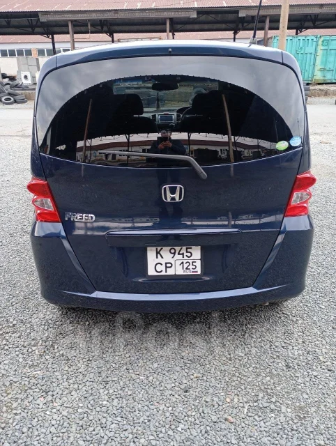 Honda Freed. ��������, ��������, 1.5 (118��.�.), ������, 128 000����. �� ����