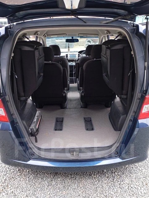 Honda Freed. ��������, ��������, 1.5 (118��.�.), ������, 128 000����. �� ����