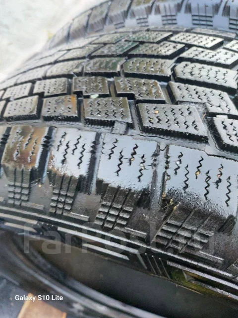 Hankook Nordik IS RW08. ������, ��� �����, �/�, ����� 35 % ����