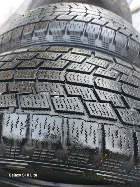 Hankook Nordik IS RW08. ������, ��� �����, �/�, ����� 35 % ����