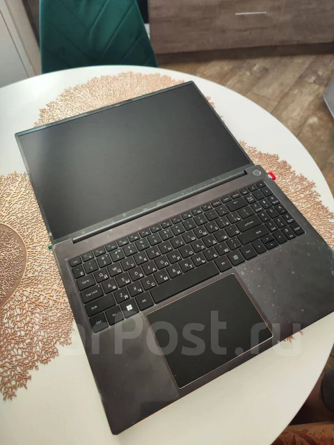 Firebat U6. 16.1", ��� 32 ��, ���� 1 024���, WiFi: 1, Bluetooth: 1, ����������� �� 8��. ����