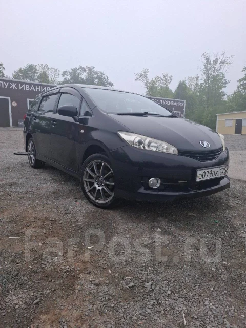 Toyota Wish. ��������, 4wd, 1.8 (133��.�.), ������, 133 000����. �� ����