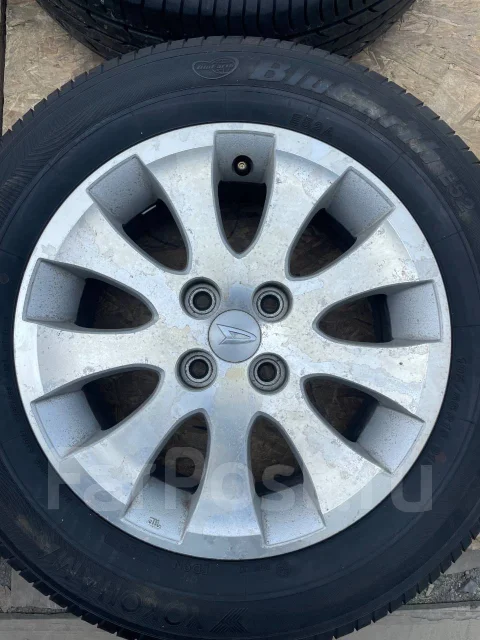 Daihatsu. 6.0x15", 4x100, ET40 ����