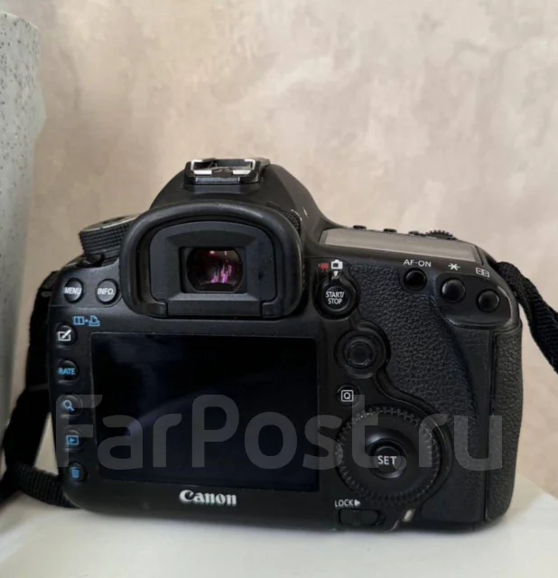 Canon EOS 5D Mark III ����