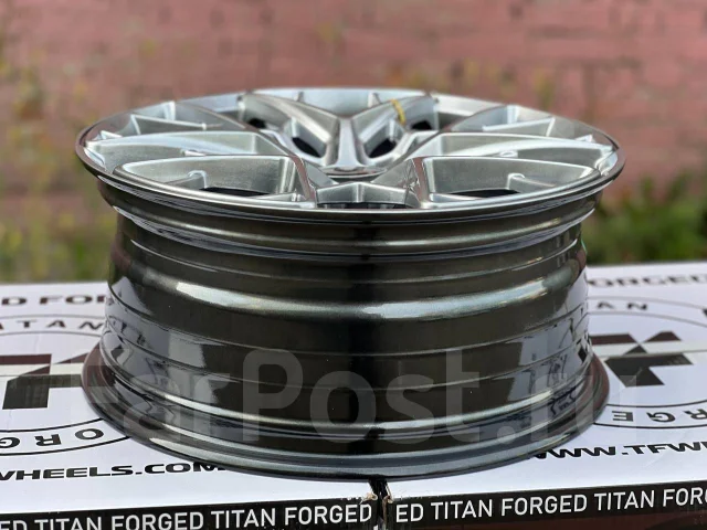 HRE. 6.5x15", 5x100, ET38, �� 73,1���. ����