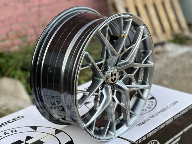 HRE. 6.5x15", 5x100, ET38, �� 73,1���. ����