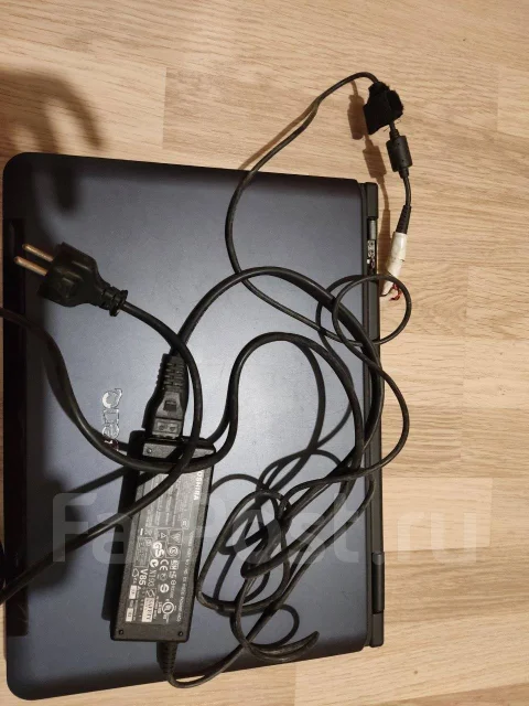 BenQ Joybook. 1,7����, ��� 1536 ��, ���� 20��� ����