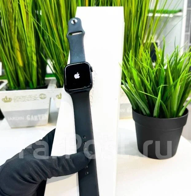 Apple Watch Series 8 ����